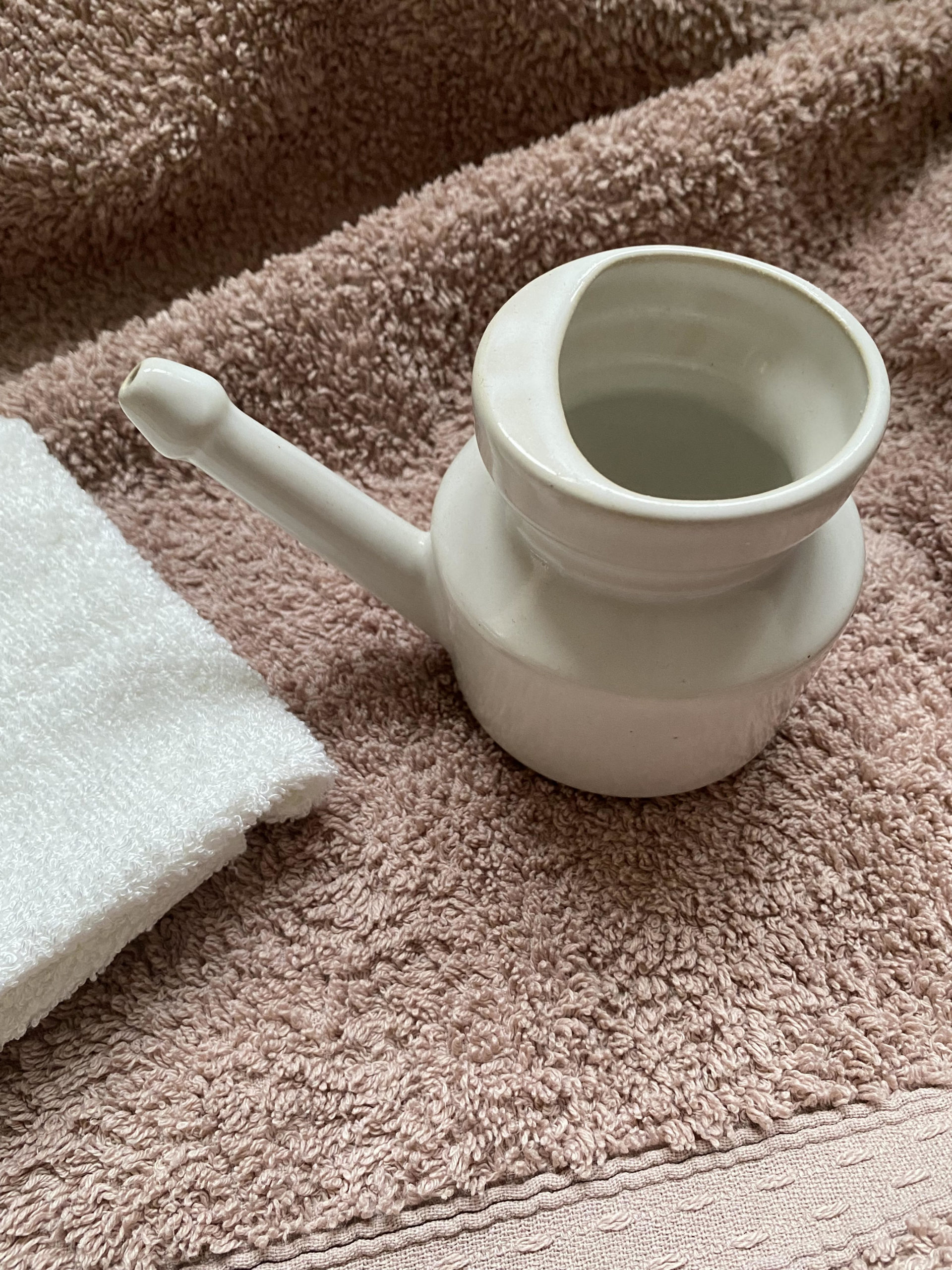 Lota Nasal en grès – Image 2